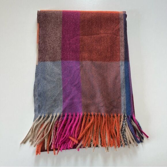 Pretty Persuasions Plaid Blanket Scarf - Picture 4 of 9